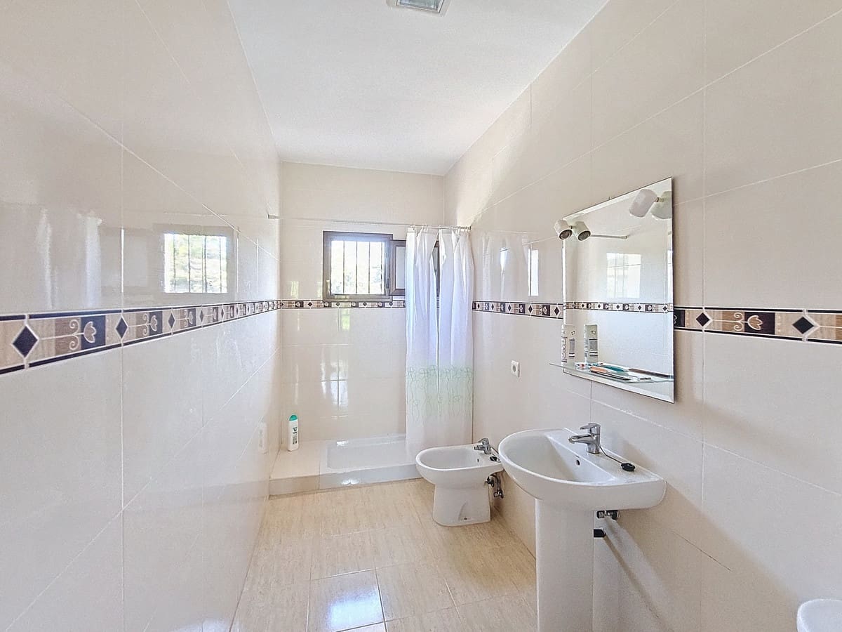 3 soverom Finca/Herregård til salgs i El Padron - € 490 000 (Ref: 9823472)