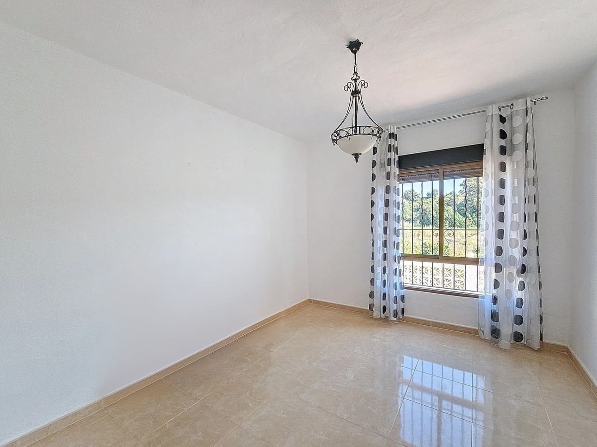 3 soverom Finca/Herregård til salgs i El Padron - € 490 000 (Ref: 9823472)