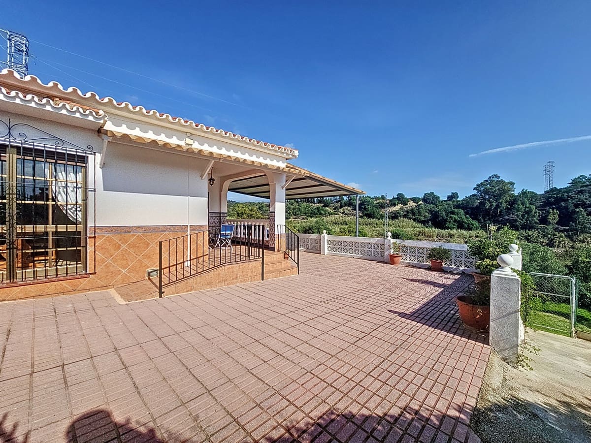 3 soverom Finca/Herregård til salgs i El Padron - € 490 000 (Ref: 9823472)