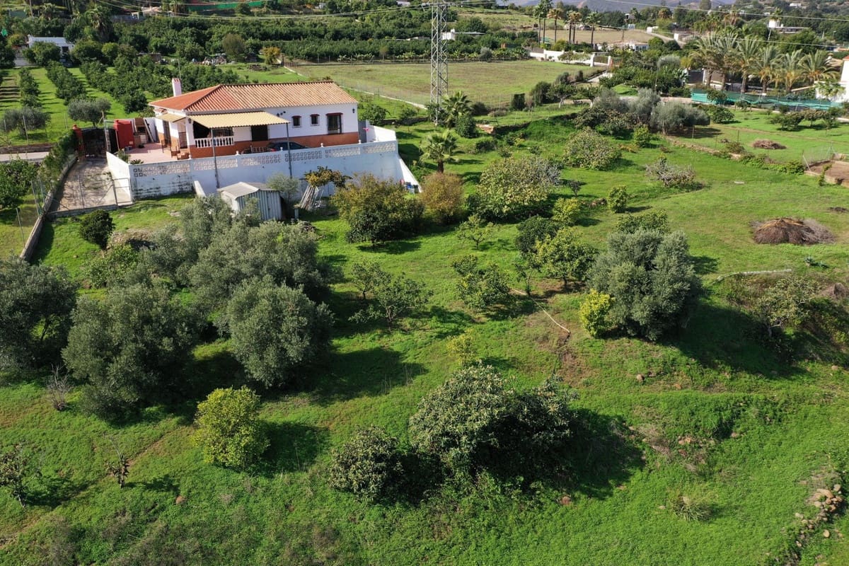 3 soverom Finca/Herregård til salgs i El Padron - € 490 000 (Ref: 9823472)