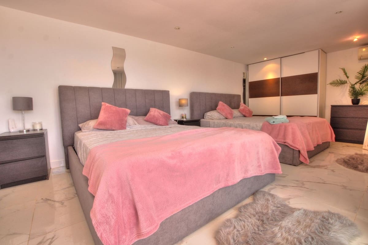 4 camera da letto Villa in vendita in La Cala de Mijas con piscina garage - 945.000 € (Rif: 9824984)