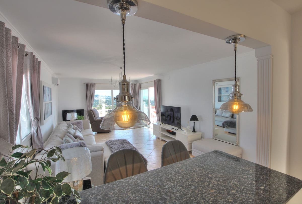 4 camera da letto Villa in vendita in La Cala de Mijas con piscina garage - 945.000 € (Rif: 9824984)