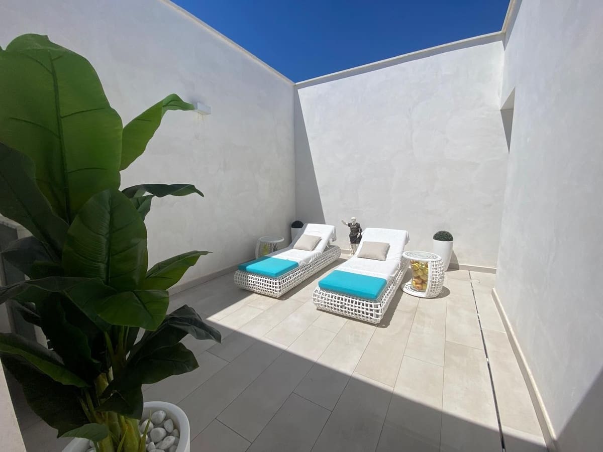 3 bedroom Townhouse for sale in Sotogrande with pool garage - € 845,000 (Ref: 9824987)