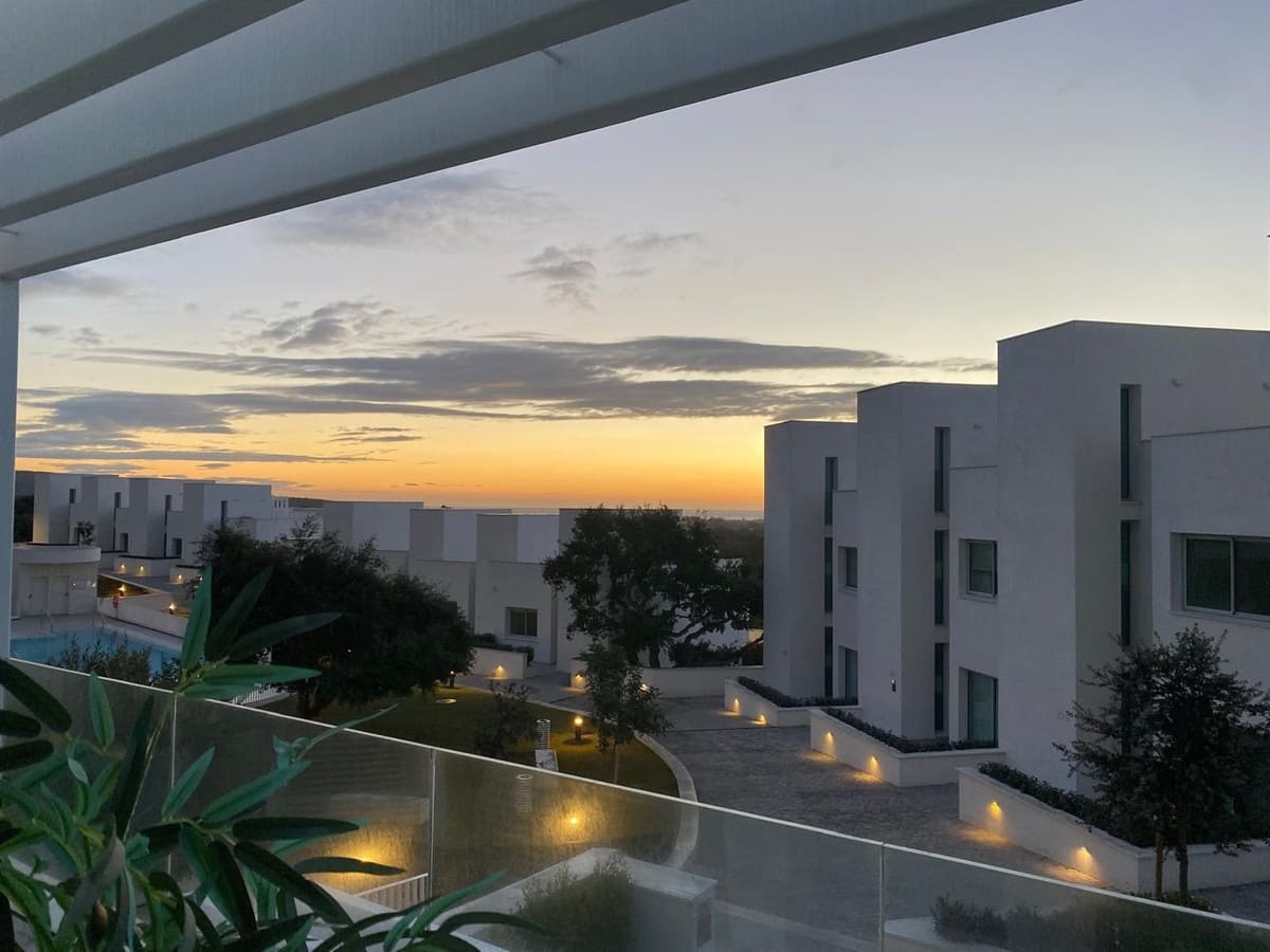 3 bedroom Townhouse for sale in Sotogrande with pool garage - € 845,000 (Ref: 9824987)