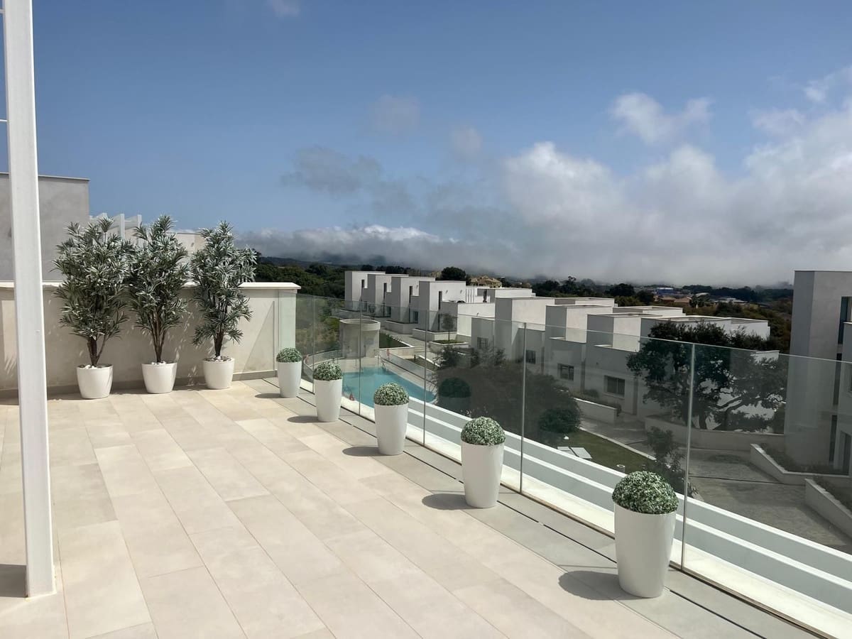 3 bedroom Townhouse for sale in Sotogrande with pool garage - € 845,000 (Ref: 9824987)