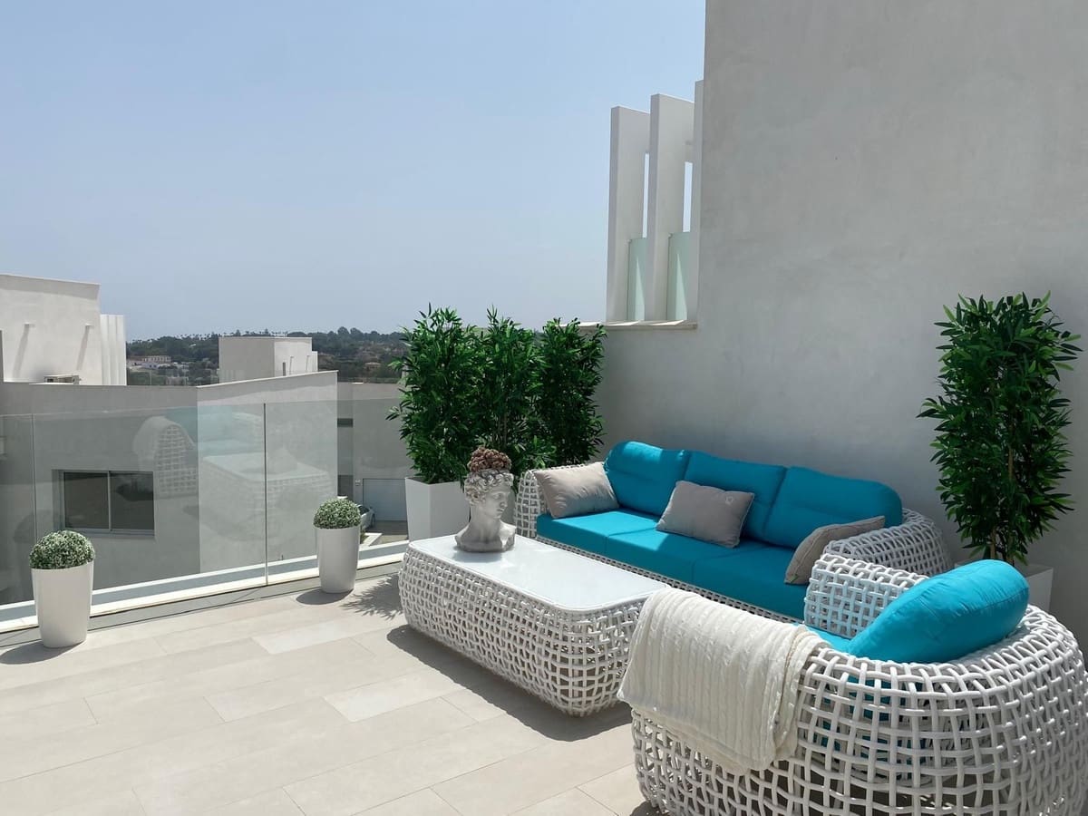 3 bedroom Townhouse for sale in Sotogrande with pool garage - € 845,000 (Ref: 9824987)