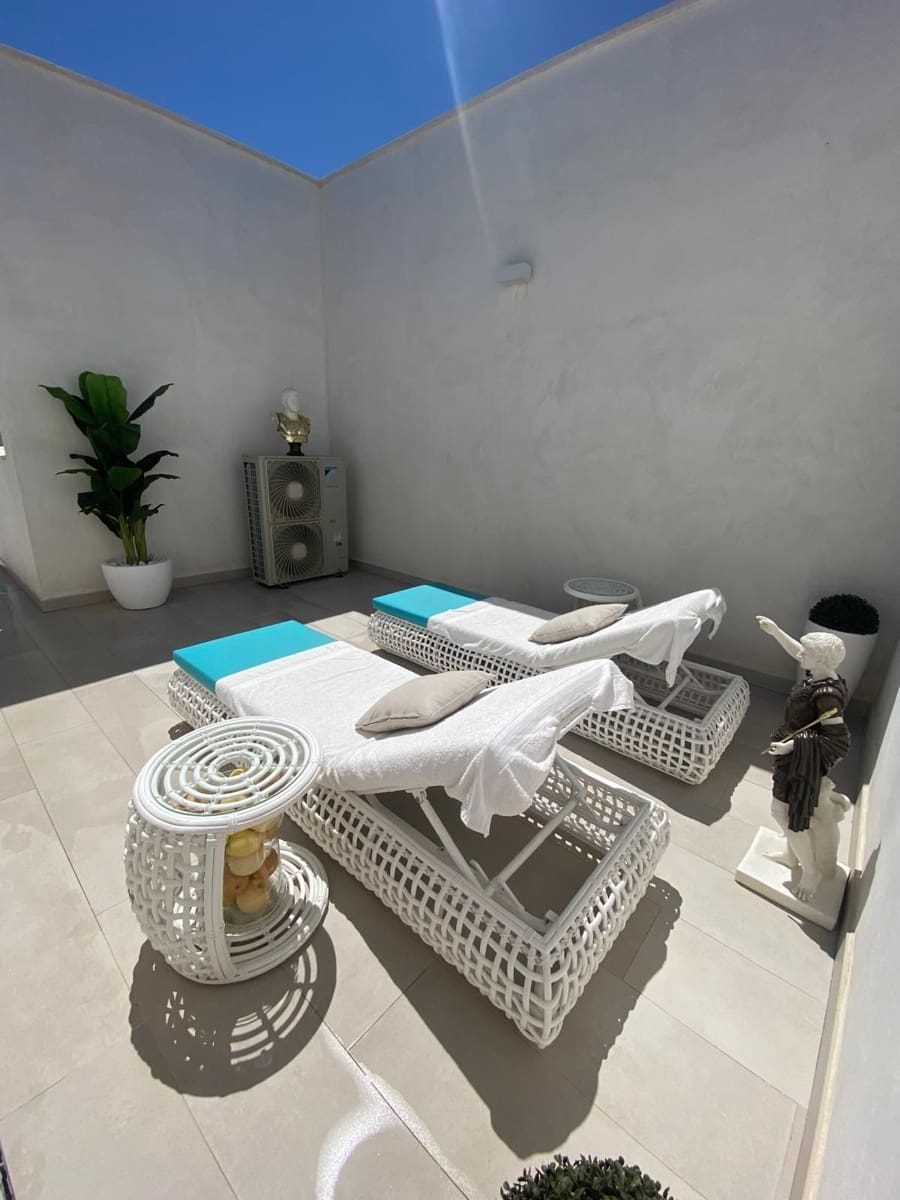3 bedroom Townhouse for sale in Sotogrande with pool garage - € 845,000 (Ref: 9824987)