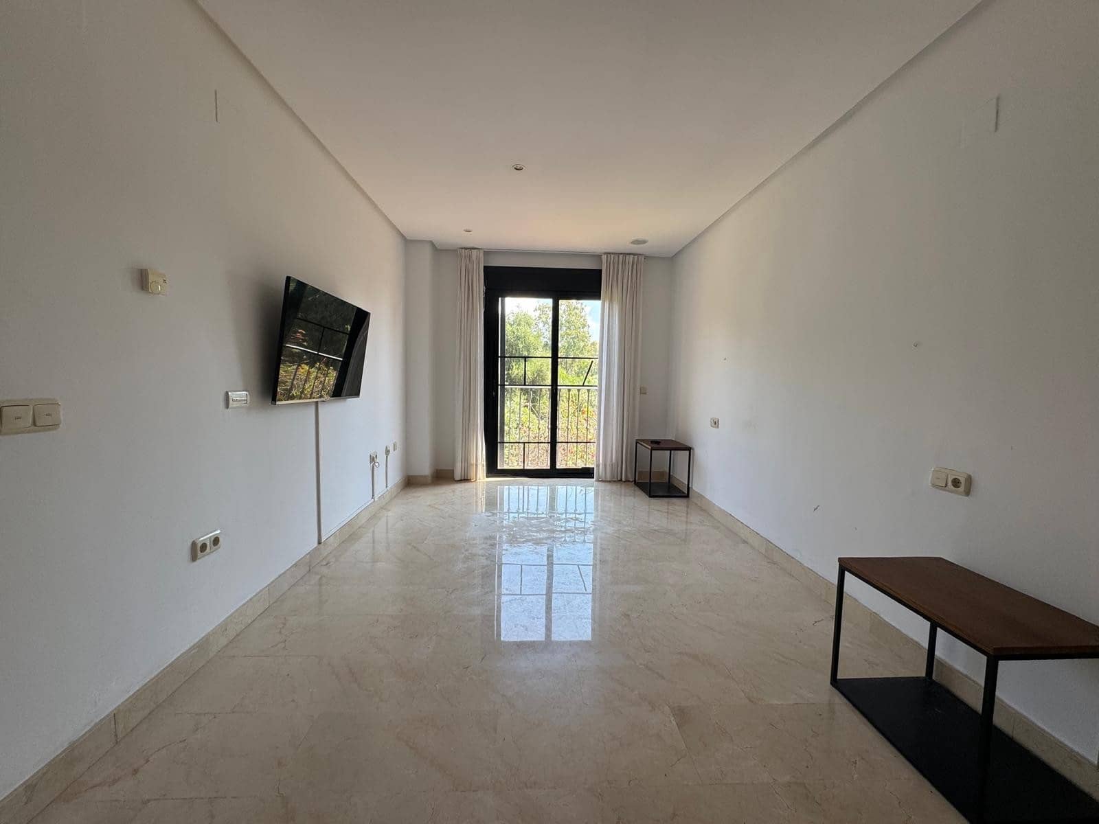 2 chambre Appartement à vendre à Puerto Banus avec piscine - 760 000 € (Ref: 9826672)