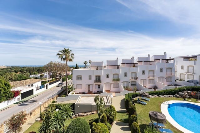 4 Zimmer Haus zu verkaufen in La Dama de Noche - La Alzambra, Marbella mit Pool Garage - 1.195.000 € (Ref: 9826675)
