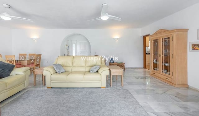 3 soverom Villa til salgs i El Rosario, Marbella - € 999 000 (Ref: 9826677)