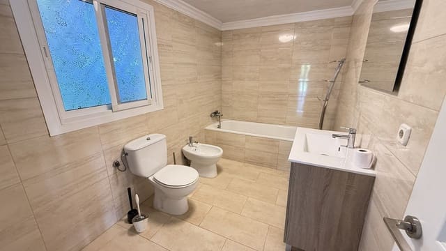 3 makuuhuone Maalaistalo myytävänä paikassa Alhaurín el Grande mukana uima-altaan - 475 000 € (Ref: 9831249)