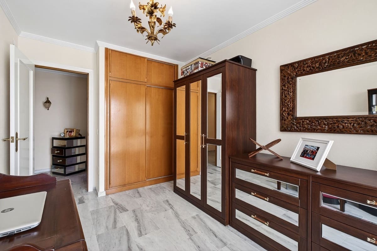 4 slaapkamer Huis te koop in Calahonda met zwembad - € 537.000 (Ref: 9832340)