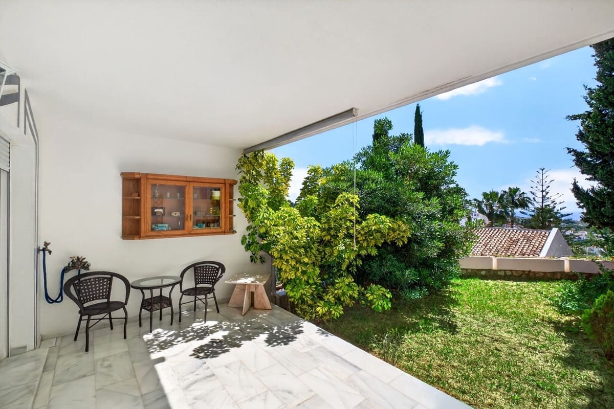 4 slaapkamer Huis te koop in Calahonda met zwembad - € 537.000 (Ref: 9832340)