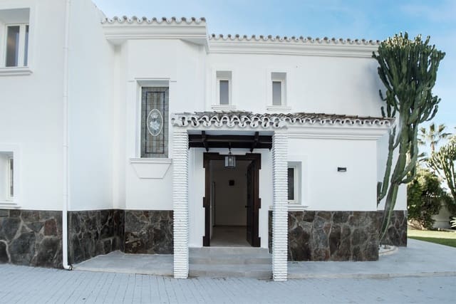 4 chambre Villa/Maison à vendre à La Dama de Noche - La Alzambra, Marbella avec piscine - 2 850 000 € (Ref: 9832343)