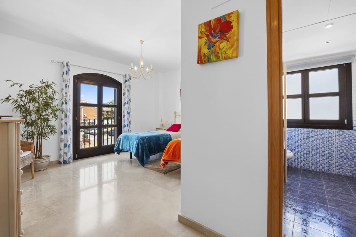 5 camera da letto Villa in vendita in Guadalmina con piscina - 1.350.000 € (Rif: 9832345)