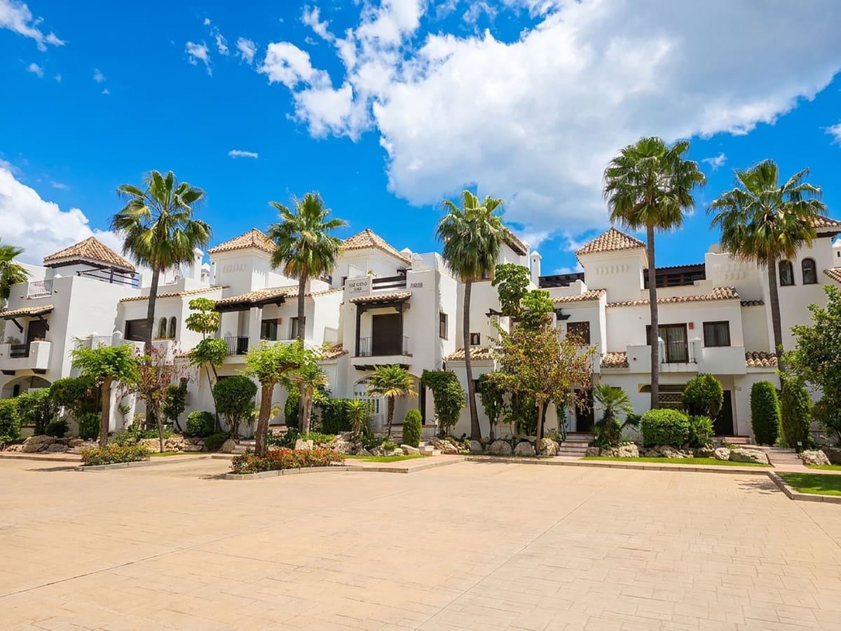 2 Zimmer Haus zu verkaufen in Benahavis mit Pool - 795.000 € (Ref: 9832349)