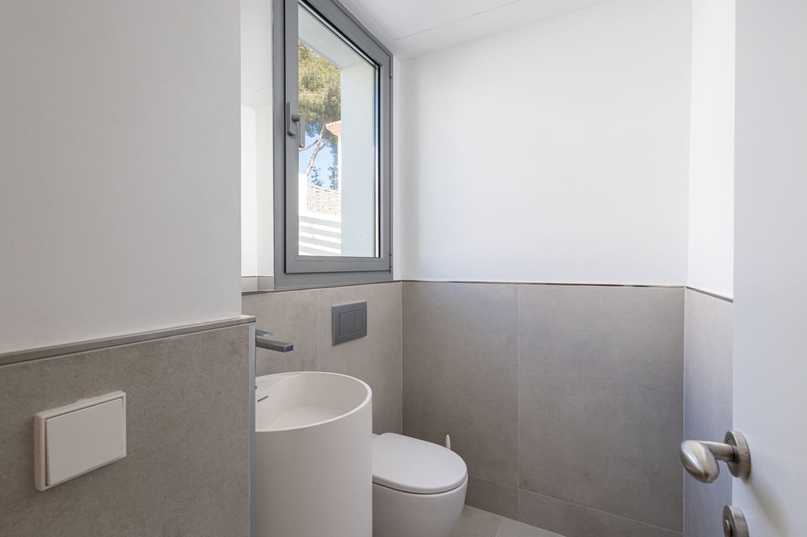 3 slaapkamer Halfvrijstaande villa te koop in San Pedro de Alcantara met zwembad - € 1.325.000 (Ref: 9836477)