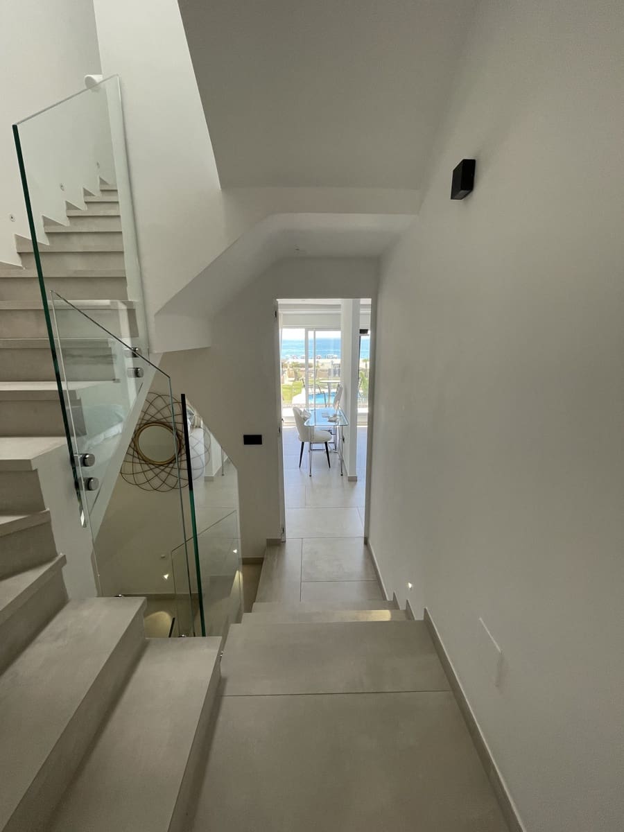 3 soveværelse Byhus til salg i Casares med swimmingpool - € 950.000 (Ref: 9836479)