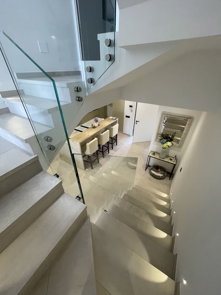 3 soveværelse Byhus til salg i Casares med swimmingpool - € 950.000 (Ref: 9836479)
