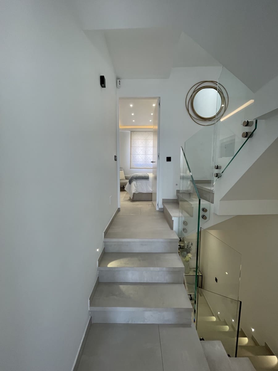 3 soveværelse Byhus til salg i Casares med swimmingpool - € 950.000 (Ref: 9836479)