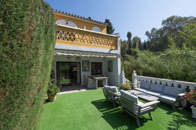 2 soveværelse Byhus til salg i Calahonda, Mijas med swimmingpool - € 495.000 (Ref: 9836480)