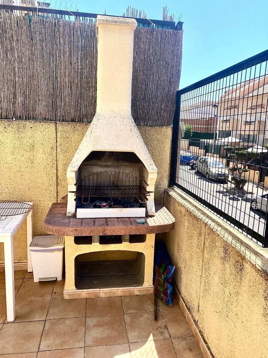 Pareado de 4 habitaciones en Marbella en venta con piscina garaje - 650.000 € (Ref: 9841073)