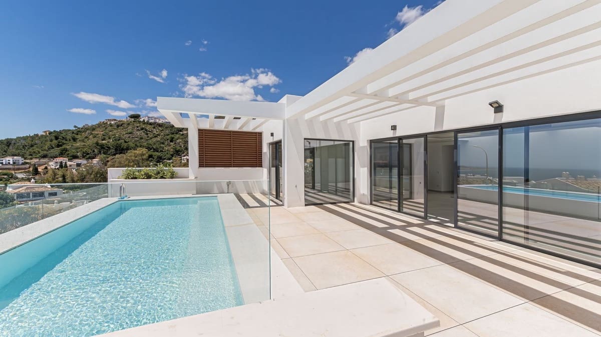 5 soveværelse Villa til salg i Benalmadena med swimmingpool - € 1.850.000 (Ref: 9841077)