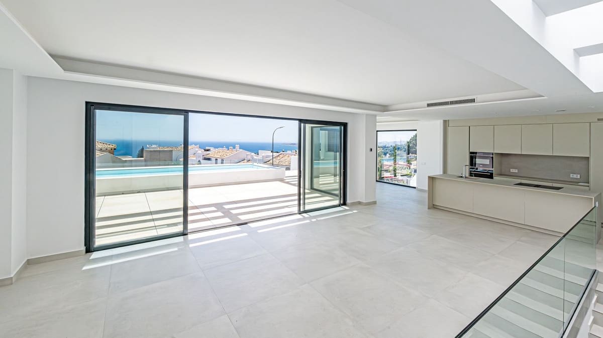 5 soveværelse Villa til salg i Benalmadena med swimmingpool - € 1.850.000 (Ref: 9841077)