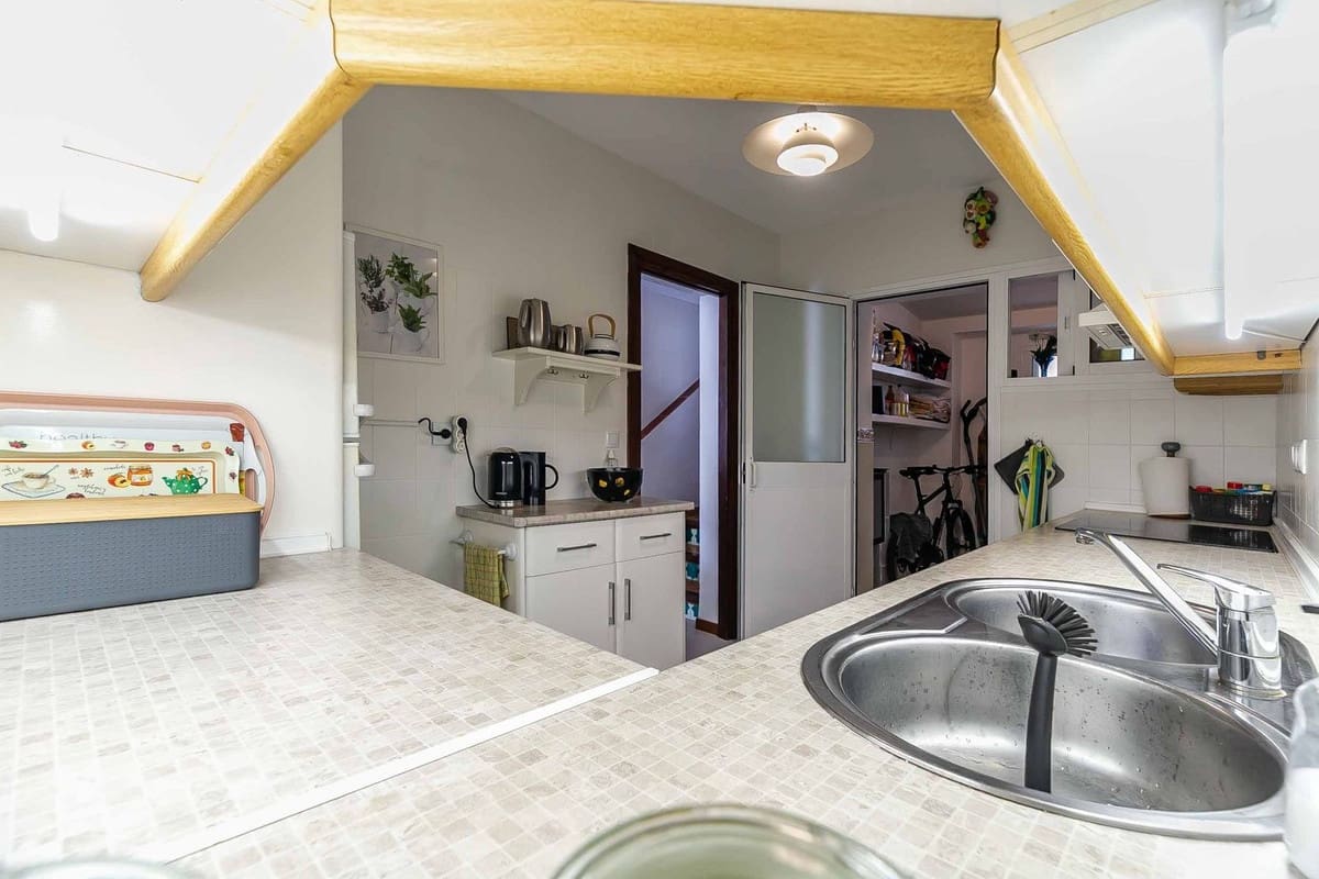 2 bedroom Townhouse for sale in Mijas with pool garage - € 365,000 (Ref: 9841079)