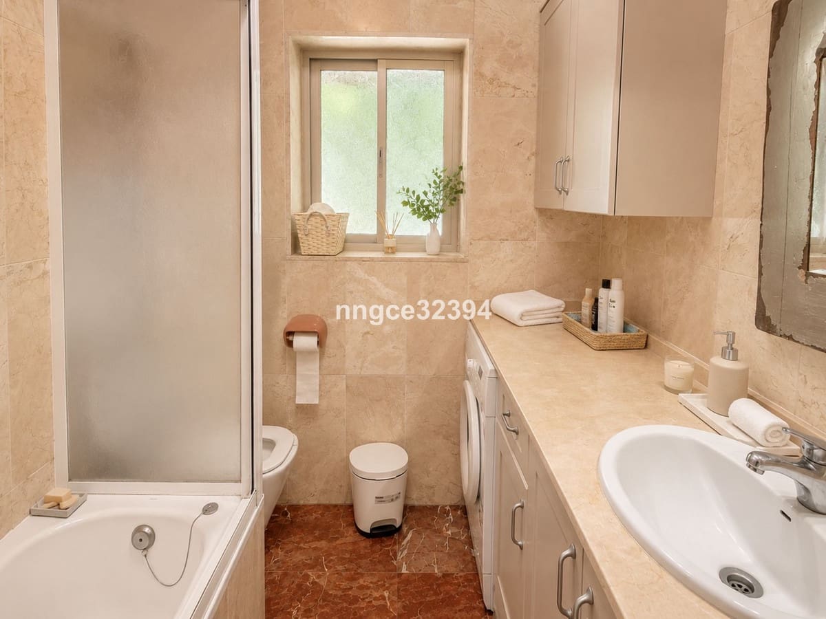 3 bedroom Townhouse for sale in Nueva Andalucia with pool - € 549,900 (Ref: 9844516)