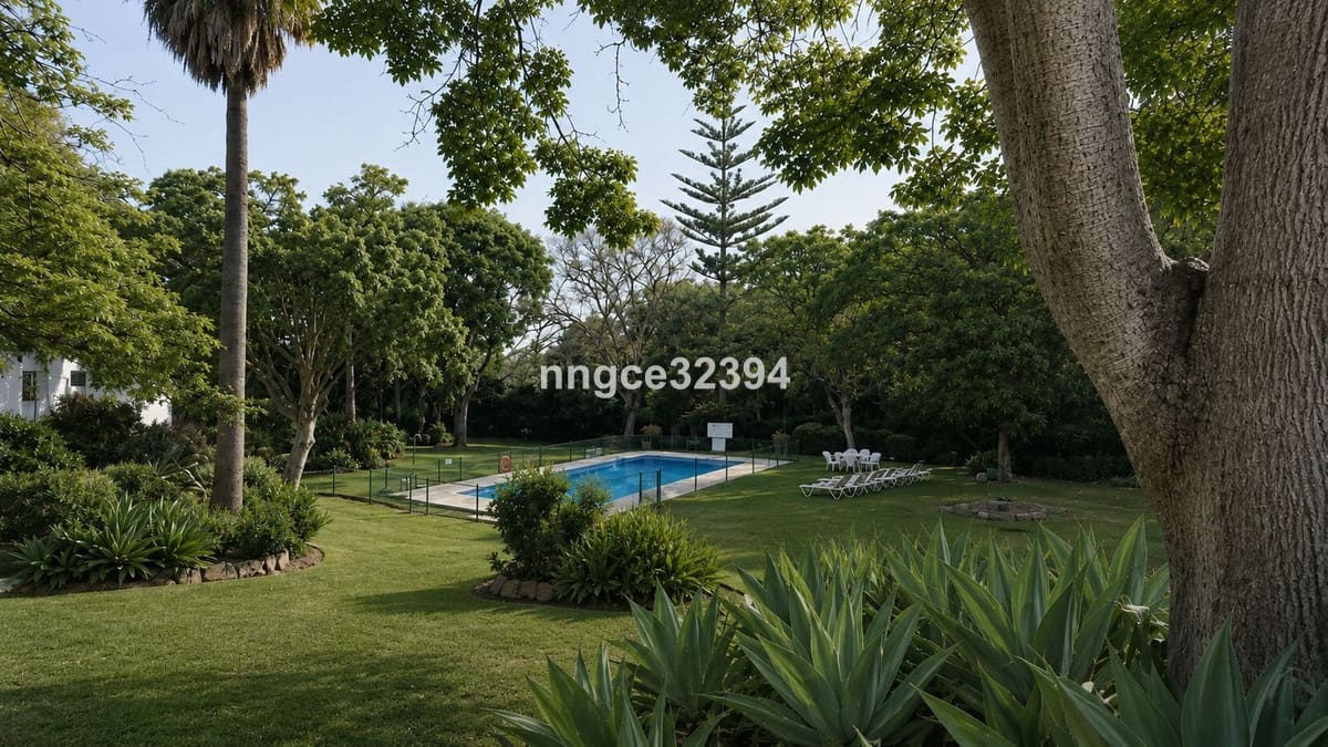 3 bedroom Townhouse for sale in Nueva Andalucia with pool - € 549,900 (Ref: 9844516)