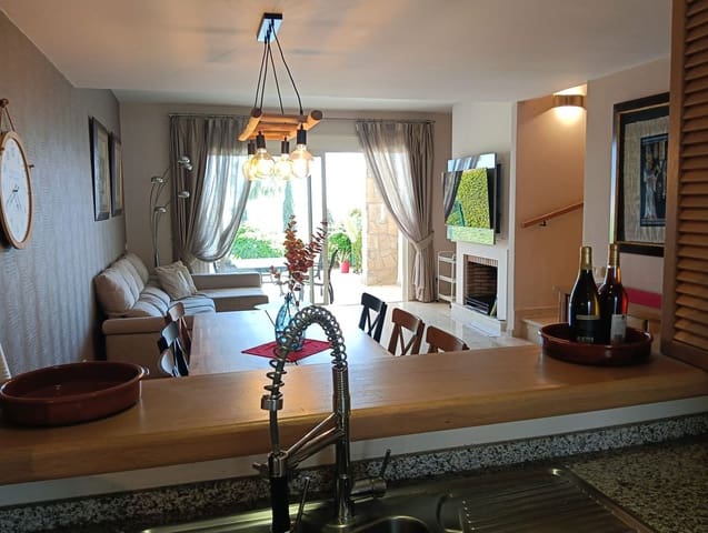 3 bedroom Townhouse for sale in La Cala Golf, Mijas with pool garage - € 569,000 (Ref: 9849535)