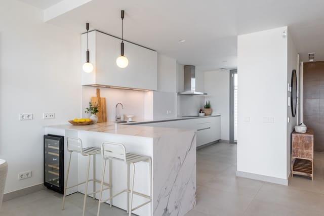 4 camera da letto Villetta Bifamiliare in vendita in San Pedro de Alcántara Pueblo, Marbella con piscina - 1.395.000 € (Rif: 9849540)