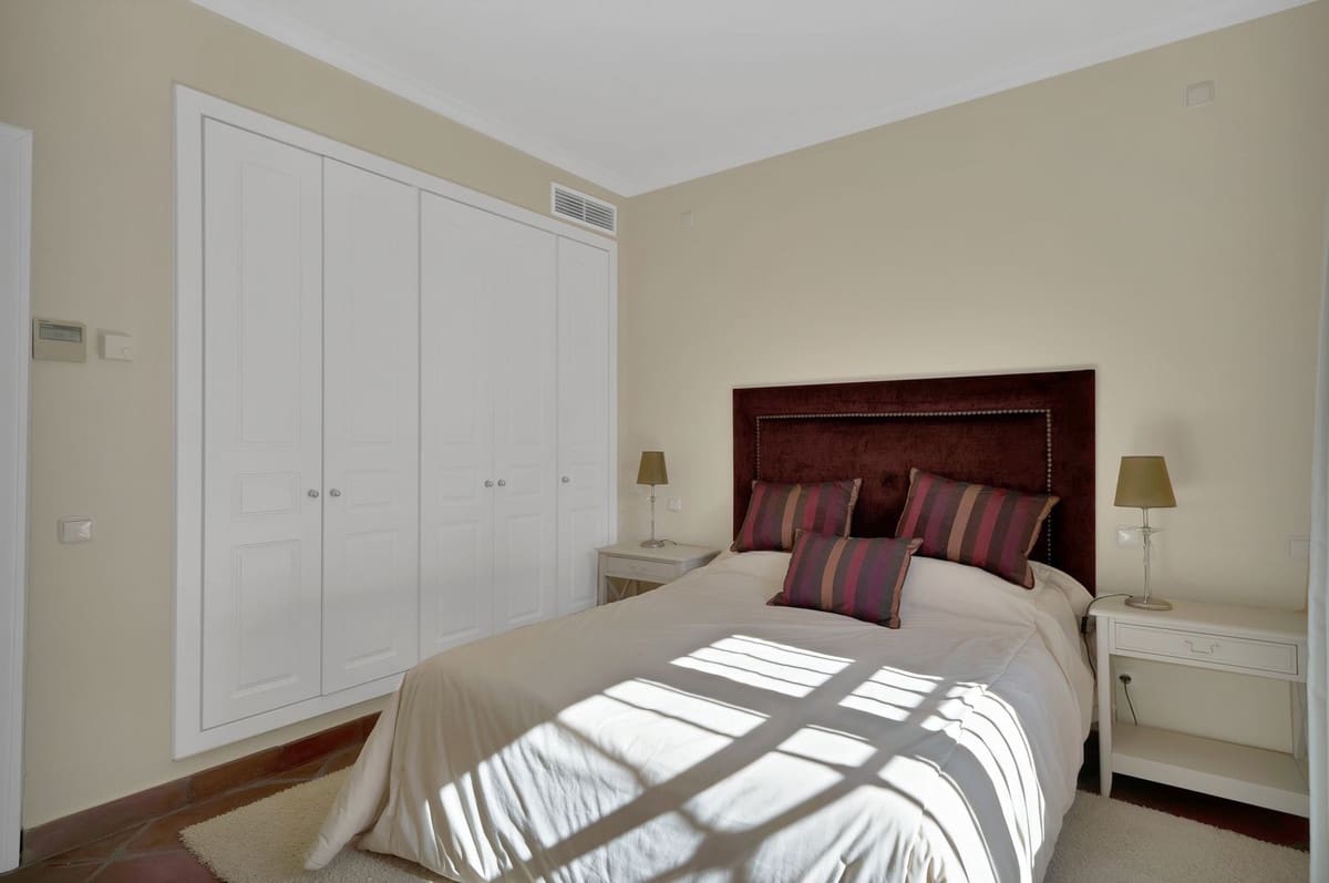 3 slaapkamer Huis te koop in Benahavis met zwembad garage - € 575.000 (Ref: 9849541)