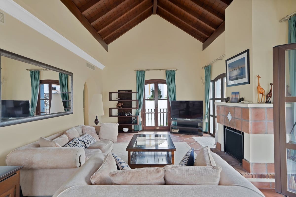 3 slaapkamer Huis te koop in Benahavis met zwembad garage - € 575.000 (Ref: 9849541)
