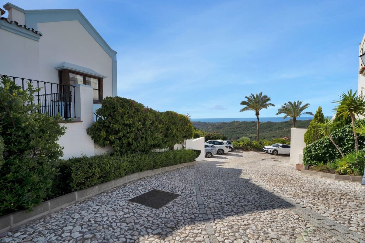 3 slaapkamer Huis te koop in Benahavis met zwembad garage - € 575.000 (Ref: 9849541)