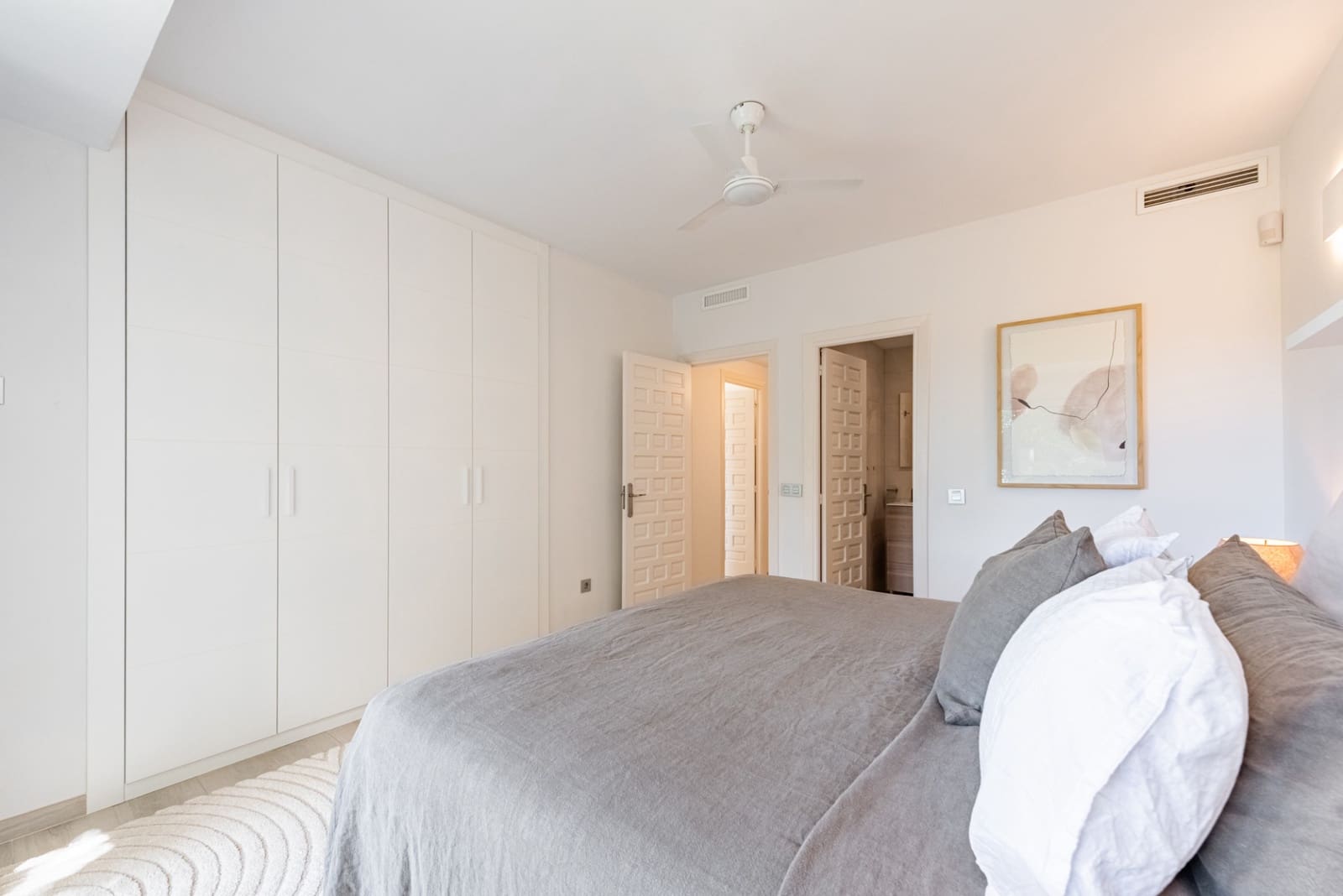 4 sovrum Semi-fristående Villa till salu i Istan med pool - 1 550 000 € (Ref: 9851900)