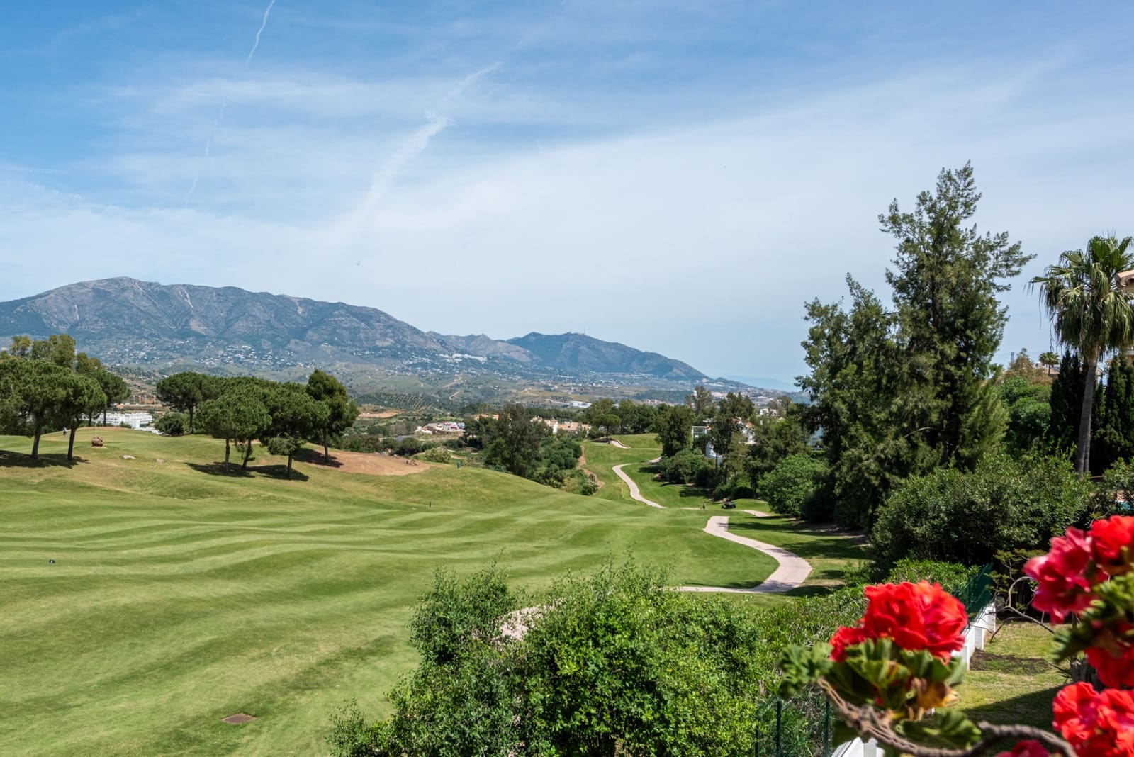 4 camera da letto Villa in vendita in Mijas Costa con piscina - 1.895.000 € (Rif: 9851901)