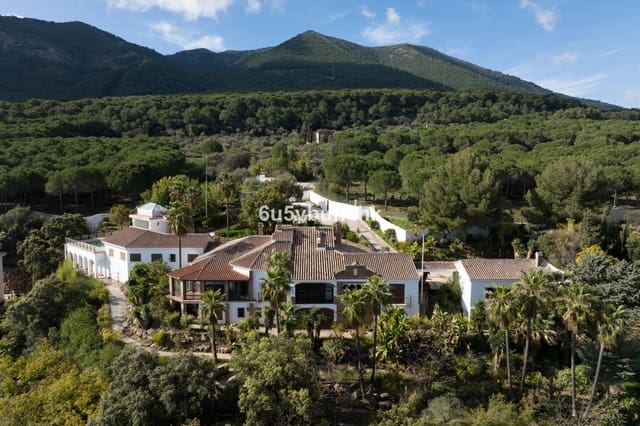 13 soverom Villa til salgs i Alhaurín el Grande med svømmebasseng - € 2 850 000 (Ref: 9851903)