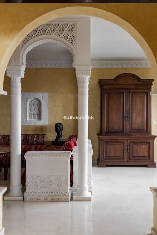 13 soverom Villa til salgs i Alhaurín el Grande med svømmebasseng - € 2 850 000 (Ref: 9851903)