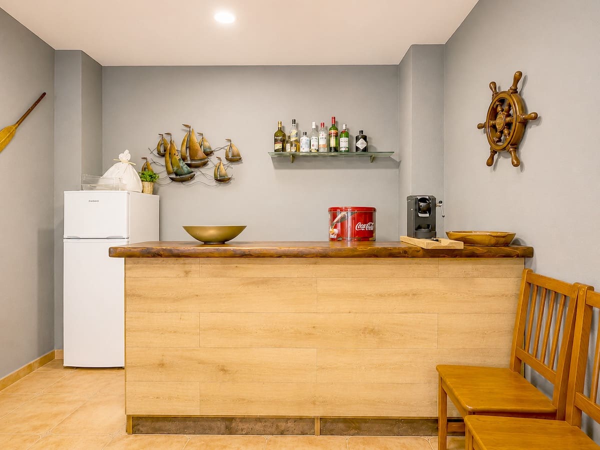 3 slaapkamer Finca/Landhuis te koop in Estepona met zwembad - € 800.000 (Ref: 9851904)
