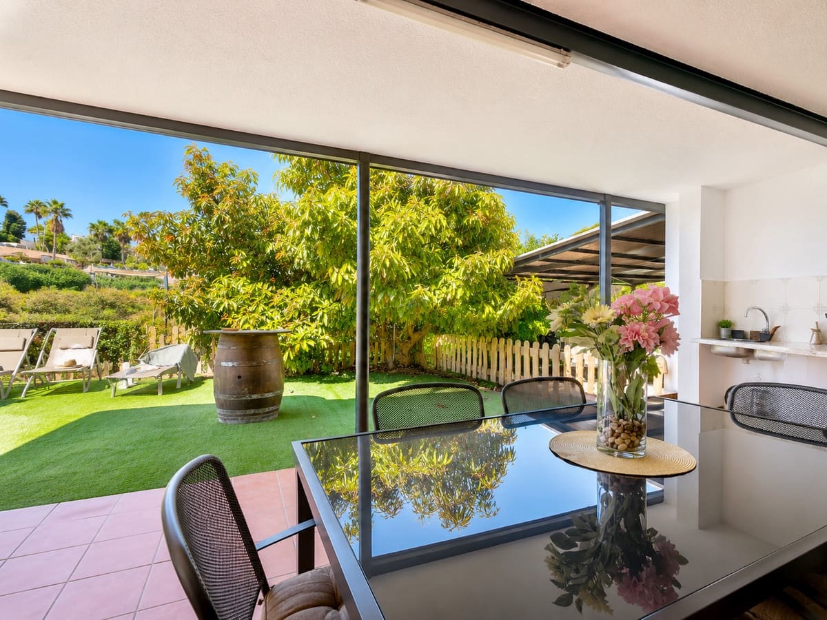 3 slaapkamer Finca/Landhuis te koop in Estepona met zwembad - € 800.000 (Ref: 9851904)