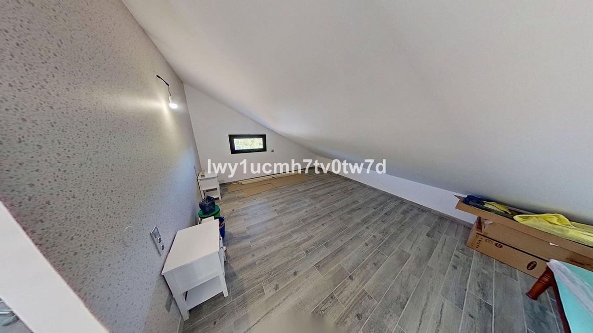 5 sypialnia Willa na sprzedaż w Alhaurin de la Torre z basenem garażem - 670 000 € (Ref: 9855605)