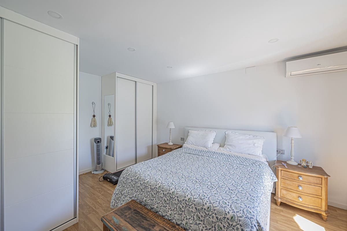 2 chambre Maison de Ville à vendre à Atalaya-Isdabe avec piscine - 549 000 € (Ref: 9855606)