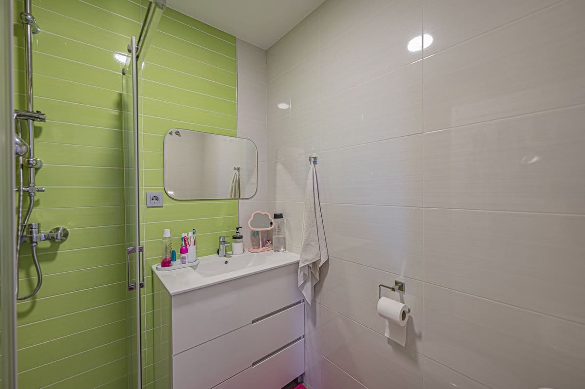 2 chambre Maison de Ville à vendre à Atalaya-Isdabe avec piscine - 549 000 € (Ref: 9855606)