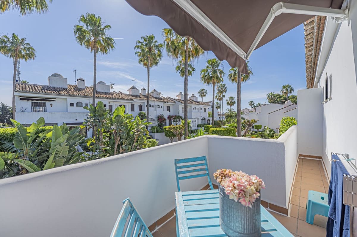 2 chambre Maison de Ville à vendre à Atalaya-Isdabe avec piscine - 549 000 € (Ref: 9855606)