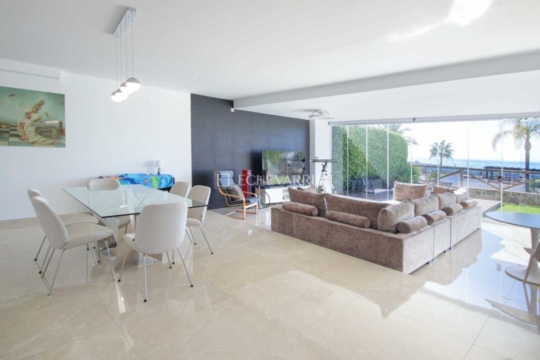 4 bedroom Townhouse for sale in Marbella with pool - € 1,000,000 (Ref: 9855607)