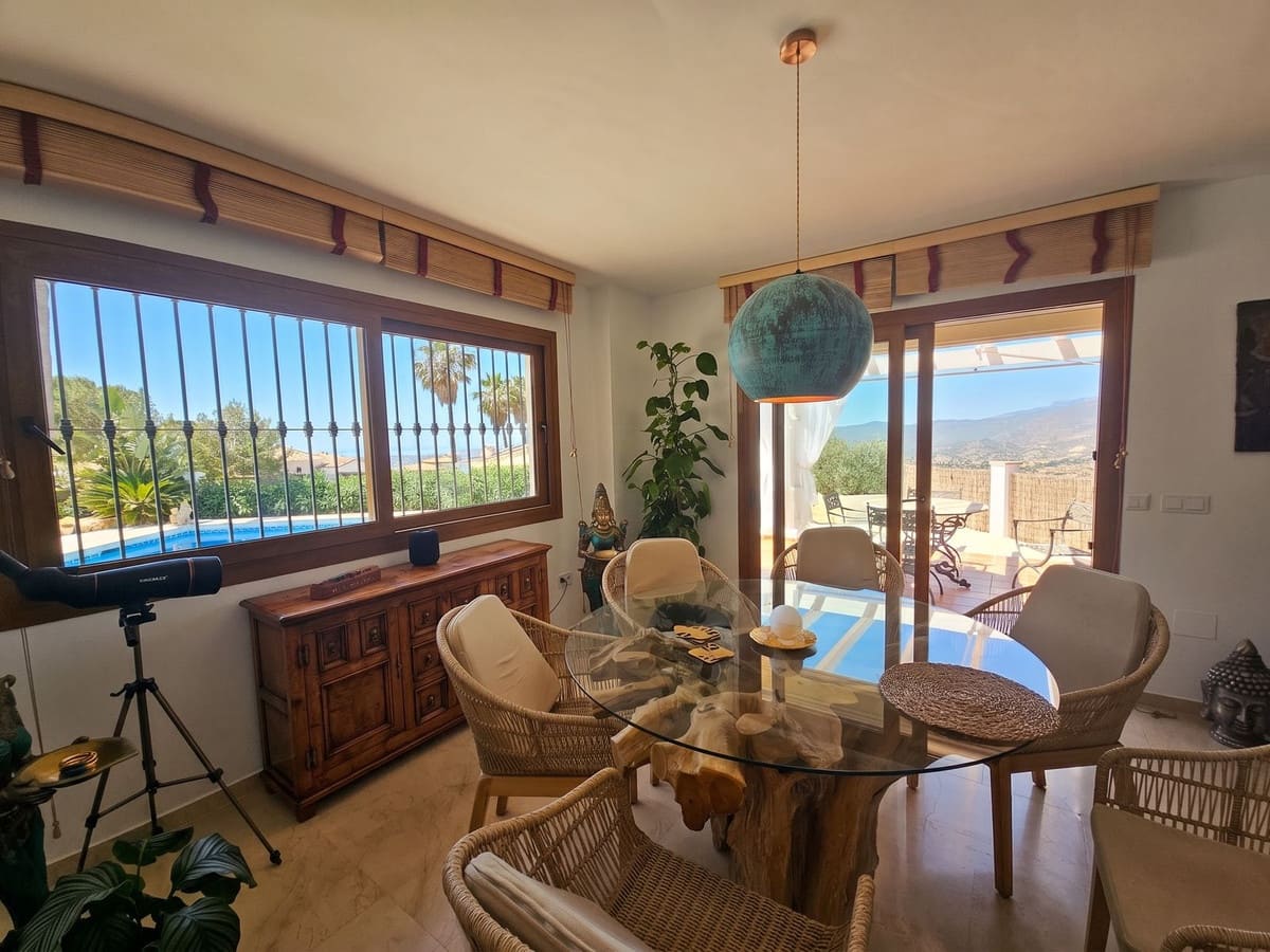 4 soveværelse Villa til salg i Mijas med swimmingpool garage - € 1.400.000 (Ref: 9855608)