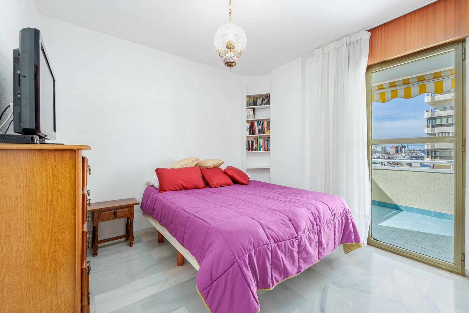 2 Zimmer Apartment zu verkaufen in Fuengirola - 479.000 € (Ref: 9857694)