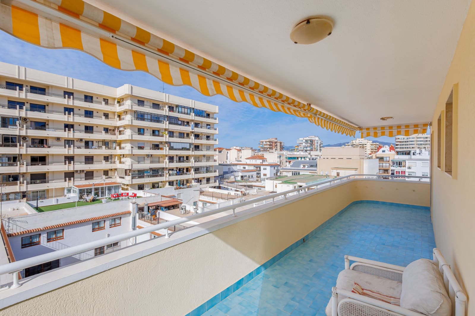 2 Zimmer Apartment zu verkaufen in Fuengirola - 479.000 € (Ref: 9857694)